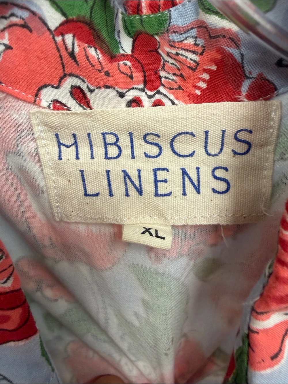 Hibiscus Linens Size XL Red Floral Cotton - Picture 3 of 3